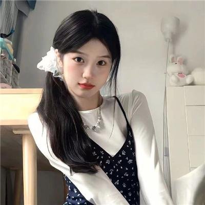 忧郁男孩海报