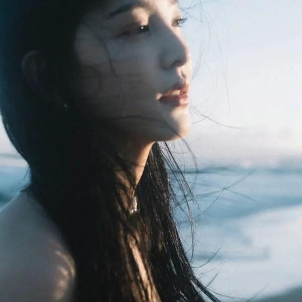 对付弱者海报