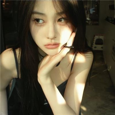甜美爱丽丝海报