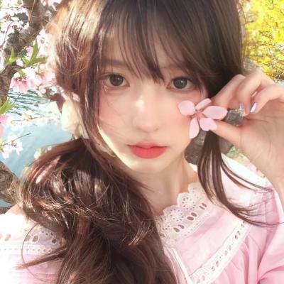 比天堂还美丽海报